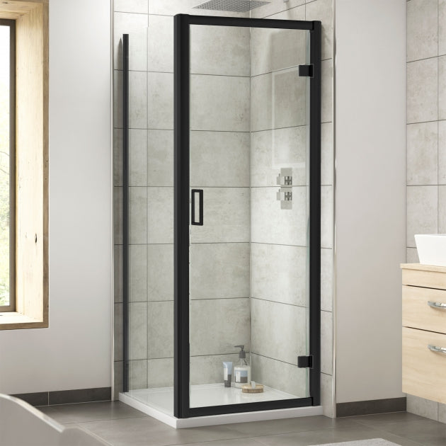 1900 x 700mm Hinged Shower Door